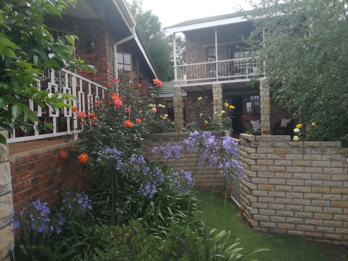 Clarens Cottages Exterior foto